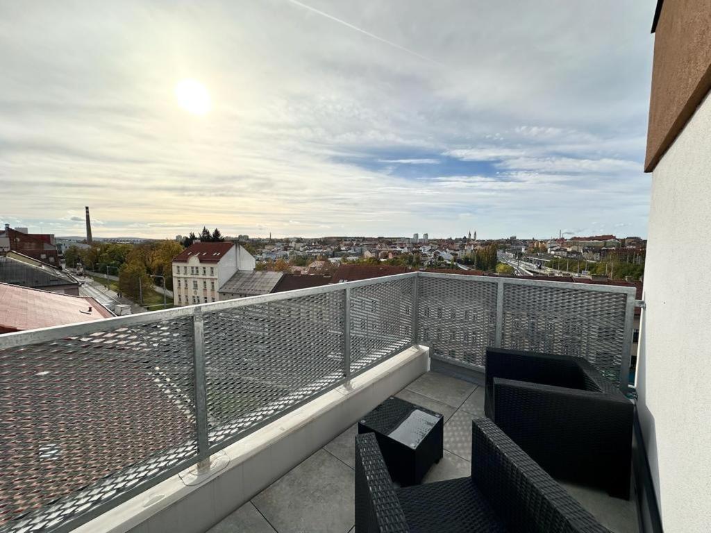 Sky Apartments 503 Plzen Ngoại thất bức ảnh